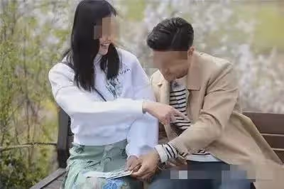 為了前途我捨棄了陪我十年的女友，她為了報復逆襲嫁給了我的老闆