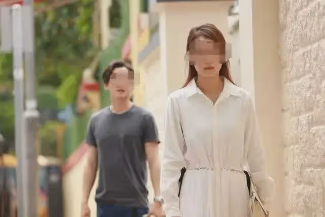 為了前途我捨棄了陪我十年的女友，她為了報復逆襲嫁給了我的老闆