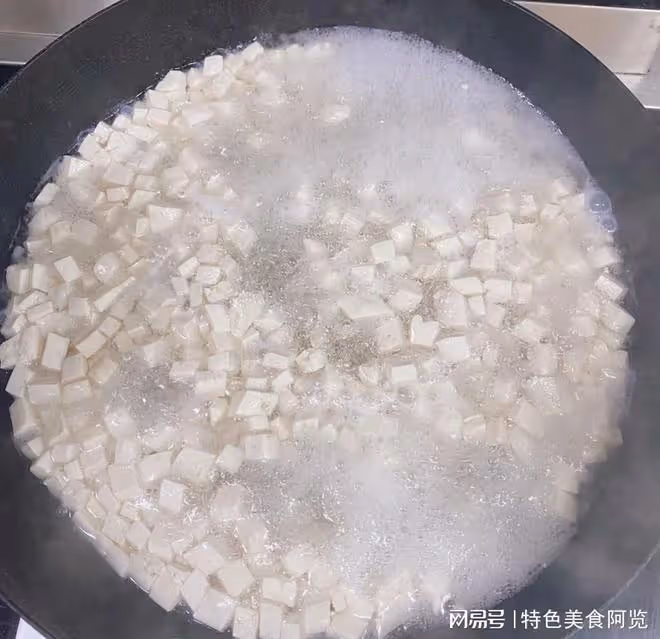 陝西人從小吃到大的【地軟包子】!薄皮大餡,香辣入味,超過癮~
