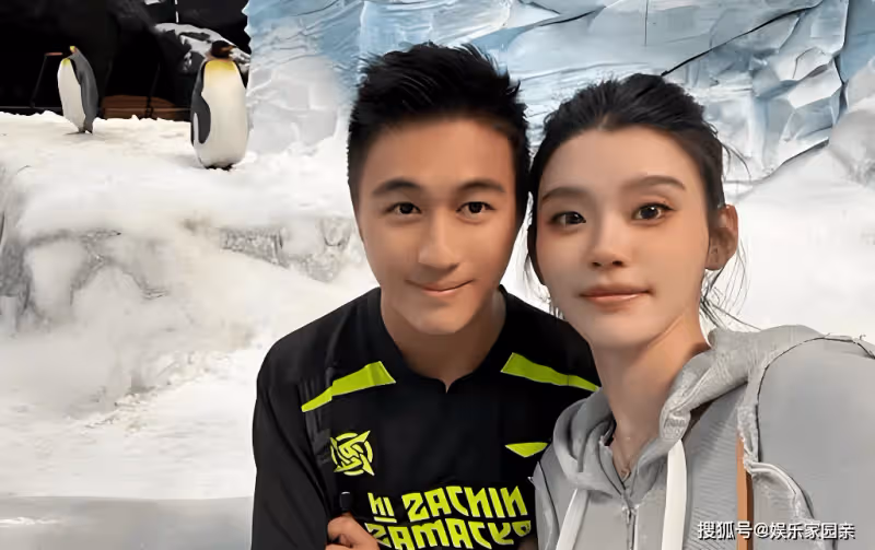 鬧大了!奚夢瑤和何猷君當街吵架,老公多次討哄仍遭奚夢瑤怒斥!
