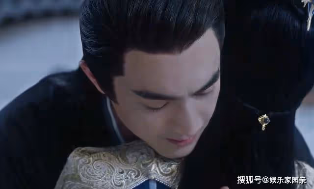 《與鳳行》琉羽難產逝世後,才懂行止是天道賜給她最大的禮物