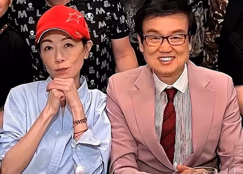 香港女星瘦到雙頰凹陷,網友直呼認不出,與同性名媛戀愛七年