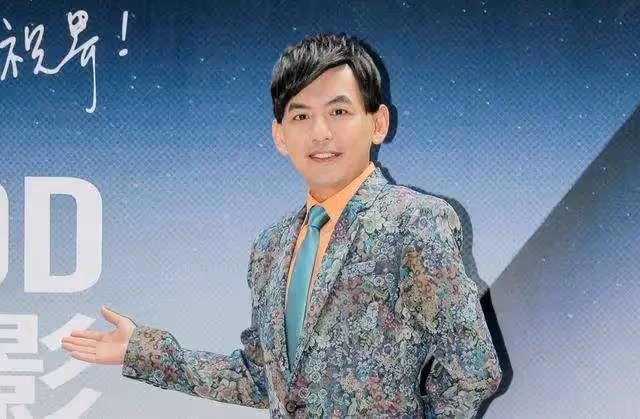 劈腿性侵戀童曝光!富家千金自曝17歲遭黃子佼糟蹋
