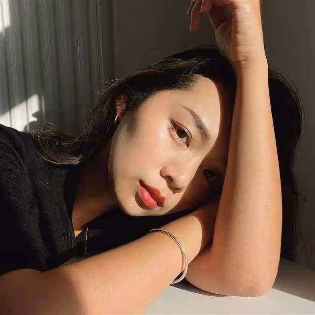 劈腿性侵戀童曝光!富家千金自曝17歲遭黃子佼糟蹋
