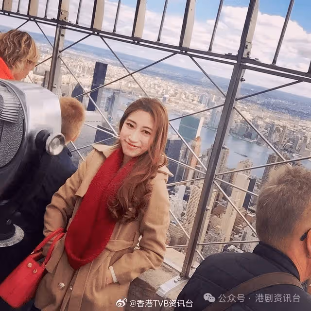 TVB當紅小生與失婚富貴女友低調放閃！曾被指食軟飯與朱晨麗劃清界線