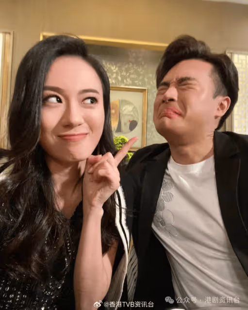 TVB王菲與唱片公司太子爺戀得火熱！大合照洩蜜關係不言而喻