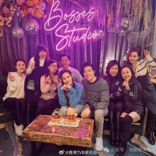 TVB王菲與唱片公司太子爺戀得火熱！大合照洩蜜關係不言而喻