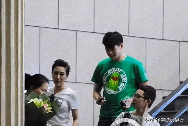 馬蘇：與孔令輝戀愛時互相背叛，力挺李小璐遭群嘲，如今自毀前程