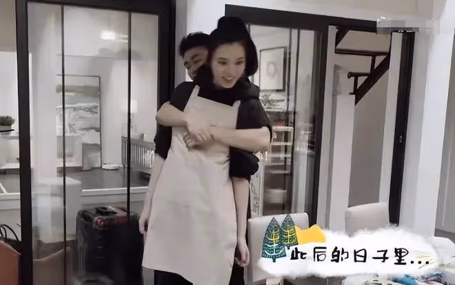 不忍了？奚夢瑤罕見發飆！當街與何猷君吵架，男方卑微求和被大吼