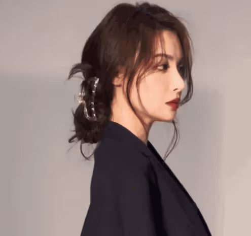 女演員長相很重要，《城中之城》30歲隆妮出場，才明白人間尤物