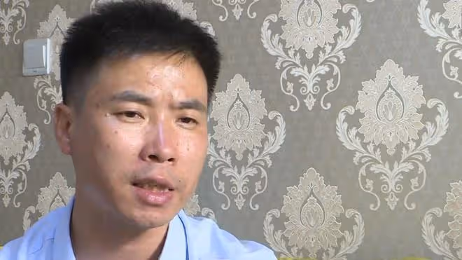 40歲男子和初戀相遇後，與妻子離婚，為她花75萬，10年後她要分手