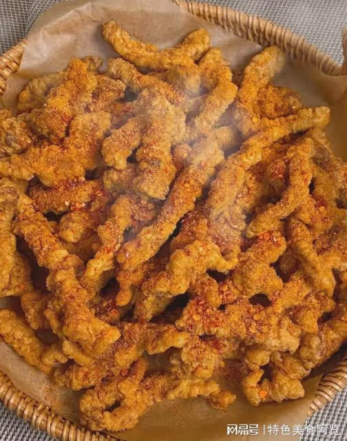 我媽做了十幾年的小酥肉配方，比火鍋店的好吃多了！