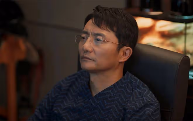 《城中之城》首播：拋妻棄子的蘇見仁，才是最精明的人？害慘趙輝