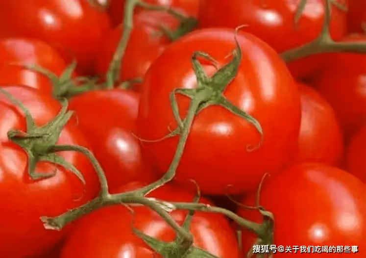 買西紅柿時,遇到「這5種」再便宜也不能買,看完記得告訴家裡人