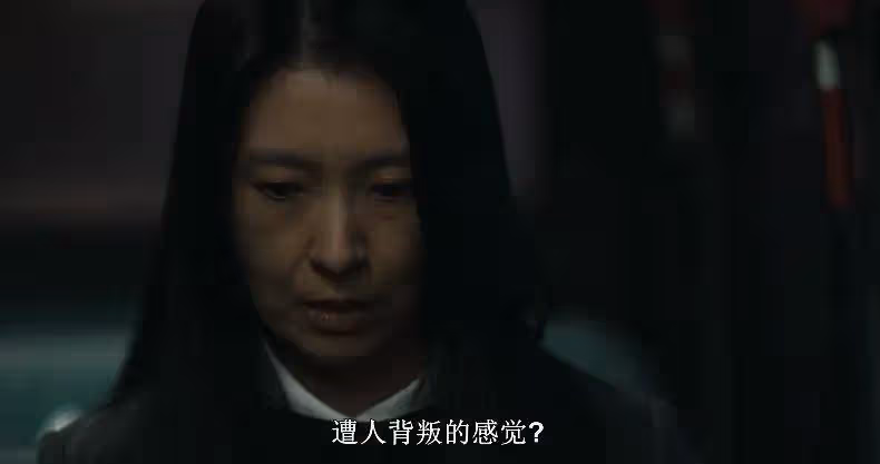 《寄生獸:灰色部隊》生猛刺激尺度炸裂爽劇!李貞賢殺瘋了