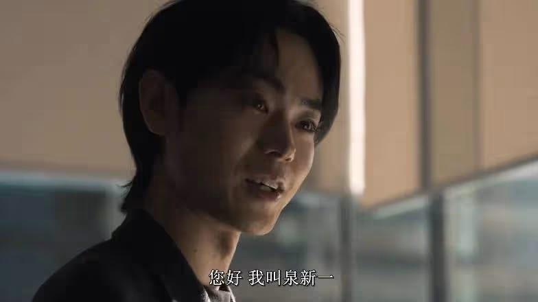 《寄生獸:灰色部隊》生猛刺激尺度炸裂爽劇!李貞賢殺瘋了