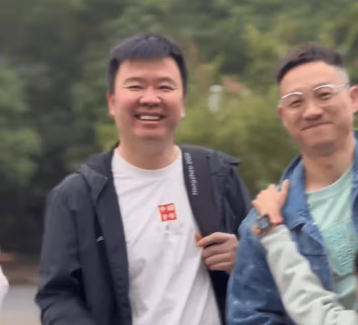 體操冠軍聚會!劉璇楊雲被贊凍齡,李敬認不出,李安琪老到不敢認