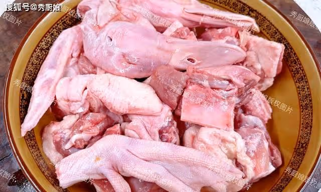 4月多吃這個肉,補肺清燥,一年四季不咳嗽!比豬肉還便宜,真香