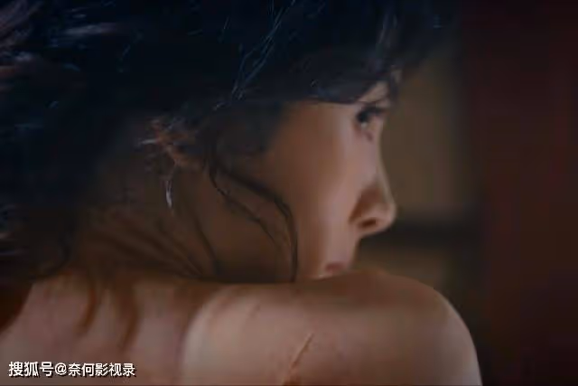 才播4集,就拿下飆升榜第一,不得不說,於和偉這次又挑對劇本了