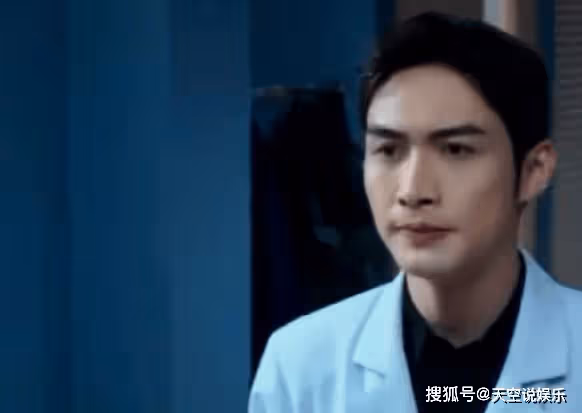 《手術直播間》鄭仁和蘇雲什麼關係?是同事更是互相治癒的好兄弟