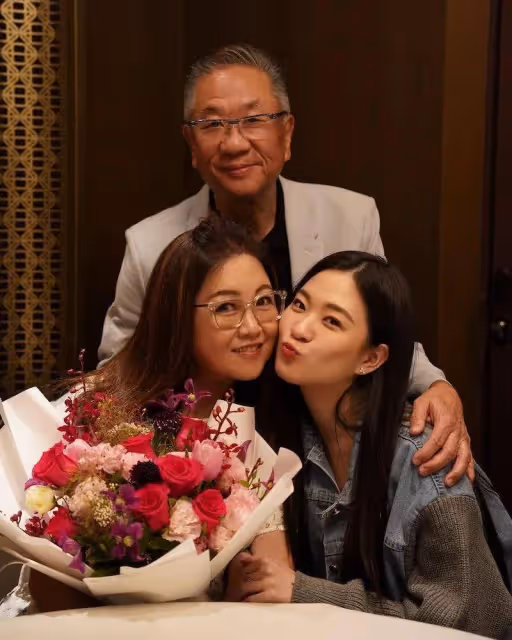 前女友與TVB視帝結婚,TVB男星戀上「東張女神」一年!還相伴喂企鵝