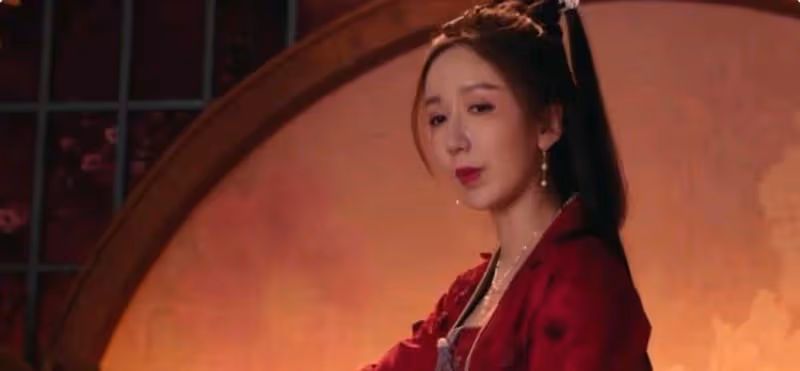 實力派跌下神壇！35歲婁藝瀟沒翻紅就翻車，觀眾：直接露肉就行了