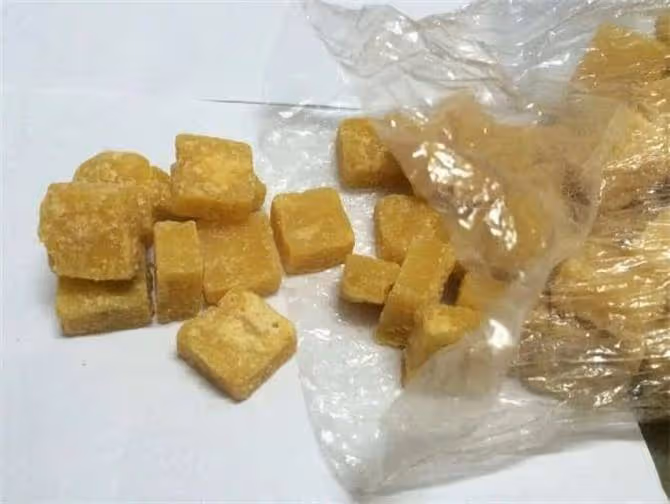 蔗糖是什麼糖？同是蔗糖加工後的產品，紅糖和白糖有哪些不同？