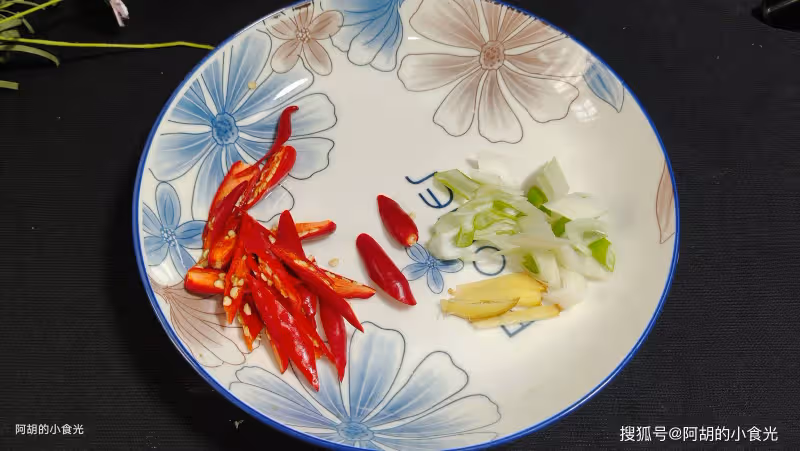 這菜3塊一把,卻還是天然「殺菌菜」!大火快炒一盤,嘗鮮好營養、特脆嫩