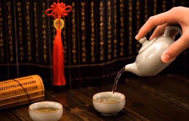 我47歲，夫妻之間沒有感情，不再吵架不提離婚，他能賺錢養家就行