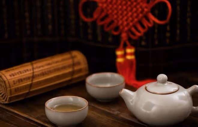 我47歲，夫妻之間沒有感情，不再吵架不提離婚，他能賺錢養家就行