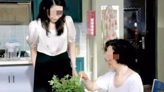 二胎生了個兒子，瞬間擊碎了我的婚姻，沒想到災難面前他這麼懦弱