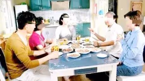二胎生了個兒子，瞬間擊碎了我的婚姻，沒想到災難面前他這麼懦弱