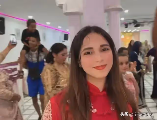 北非美女下嫁河南小伙,父親倒貼2000萬,孩子入中國籍成人生贏家