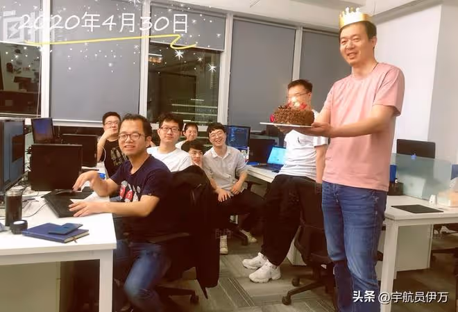 東北小伙放棄年薪80萬工作,移居加拿大當維修工,如今後悔嗎?