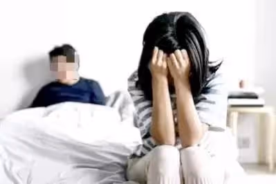 生不了孩子又不丟人,可我就是無法接受,直到我逃離家鄉遇到了他