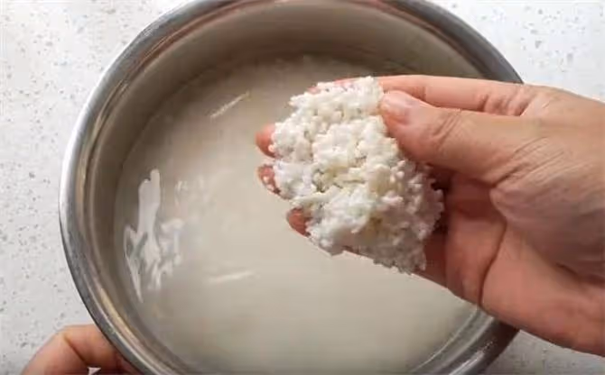 東北大米鍋出溜做法來了,鬆軟又筋道,涼了也不硬,小時候的味道