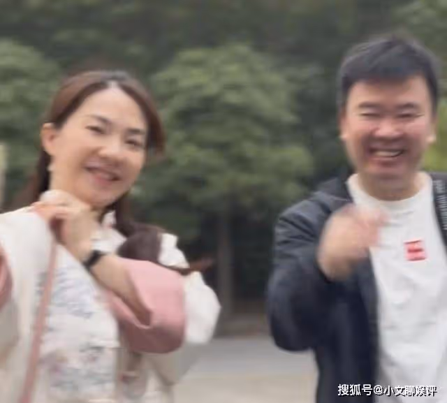 體操冠軍聚會!劉璇楊雲凍齡,李敬認不出,李安琪老到網友不敢認