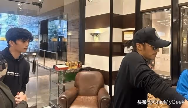 張柏芝17歲大兒子Lucas被傳戀上46歲女教練!