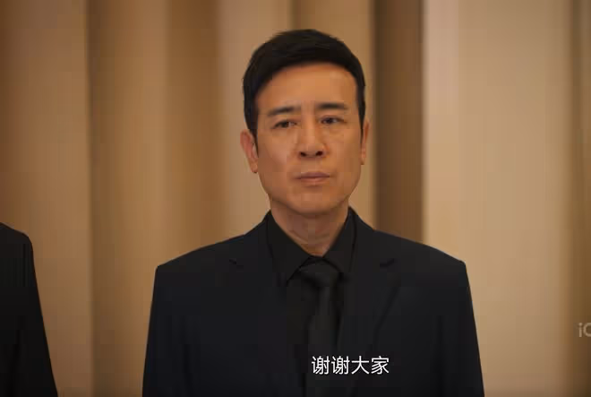 《城中之城》直到入獄,朱強才發現,陶無忌心狠手辣且滿口謊言