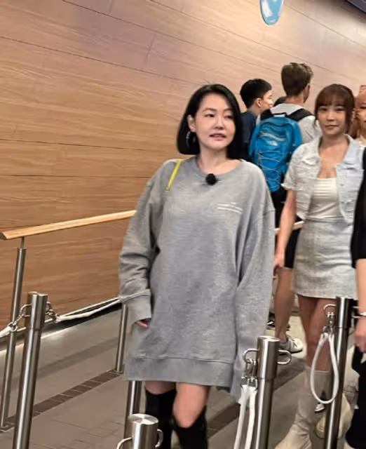 小S生圖曝光引熱議,45歲狀態驚艷網友:真實才是最美的!