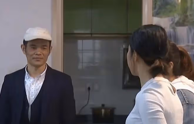 敗光家產想跟前妻復婚，沒想到被爆出種種荒唐事，前妻：他不是人