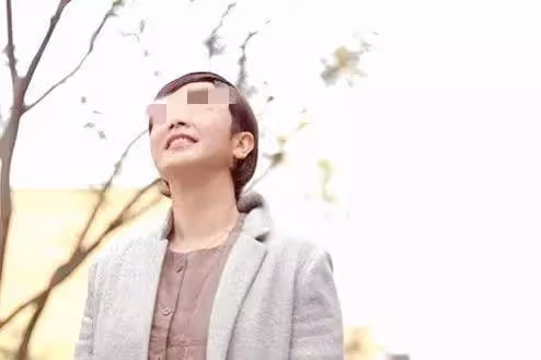 我爸死後，我媽賣了房子，開始遊山玩水，說實話，我一點也不羨慕