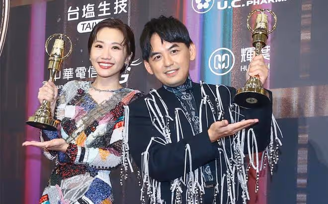 羅志祥炮轟黃子佼:不該向未成年人伸出魔爪,好好面對受害者