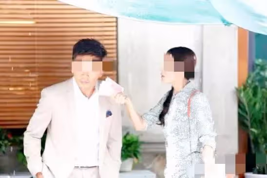 老公突然問我，是不是我爺爺的女兒，我一下懵了，終究沒有瞞過他