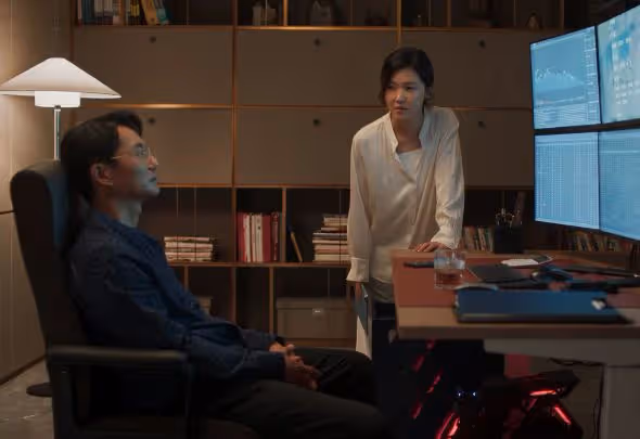 《城中之城》出圈理由：於和偉的演技，隆妮的臉蛋，楊子姍的衣品