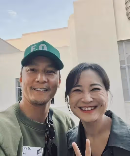 56歲穿抹胸背心的張敏，讓人看到了中老年女星的身材「尷尬」