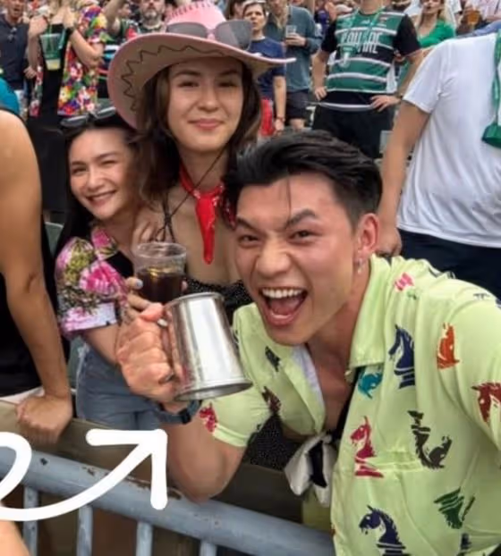 TVB「星二代」小花分手後,極速傳出新戀情!本尊親自回應!