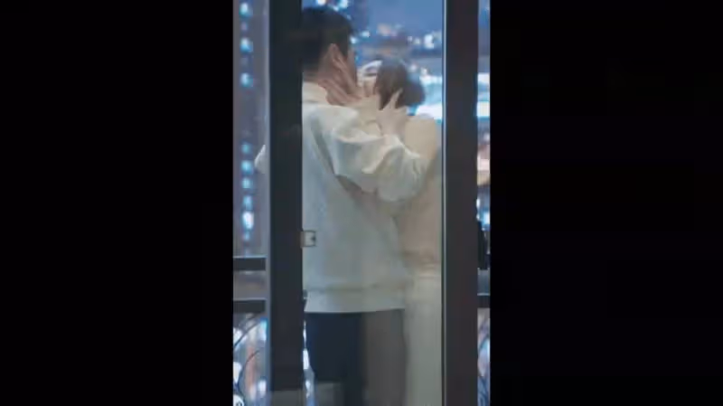 《城中之城》高啟蘭美人計熱吻於和偉!隆妮身材性感火辣