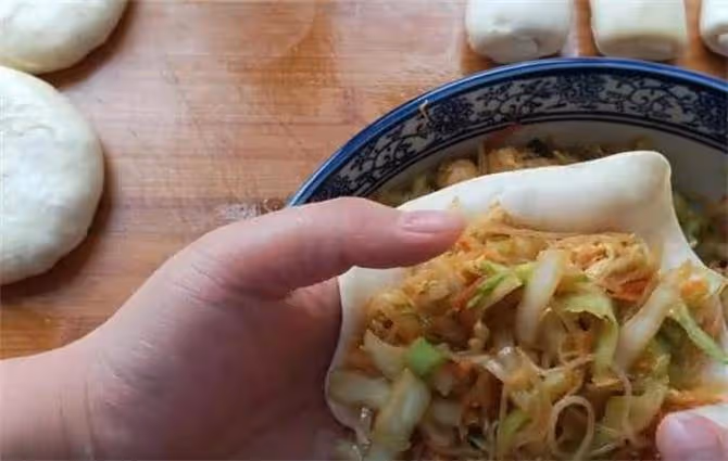 這是我吃過最好吃的酥皮素餡餅,做法分享給大家,比吃肉都香