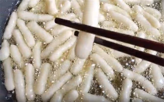 江米條正確做法來了,步驟要點詳細講解,不開裂,香甜又酥脆